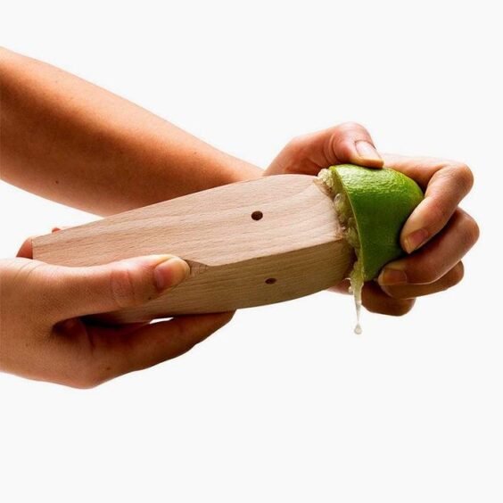 decoration wooden presen 2 564x564